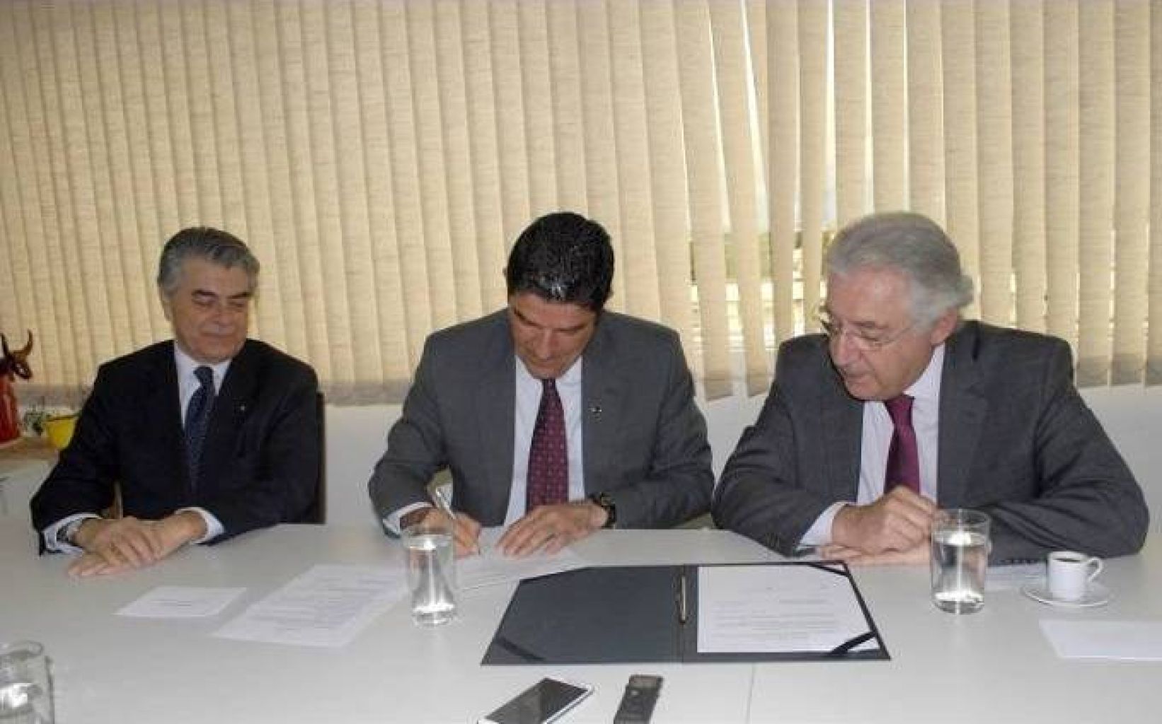 Turismo assina acordo de cooperação para simplificar cadastros