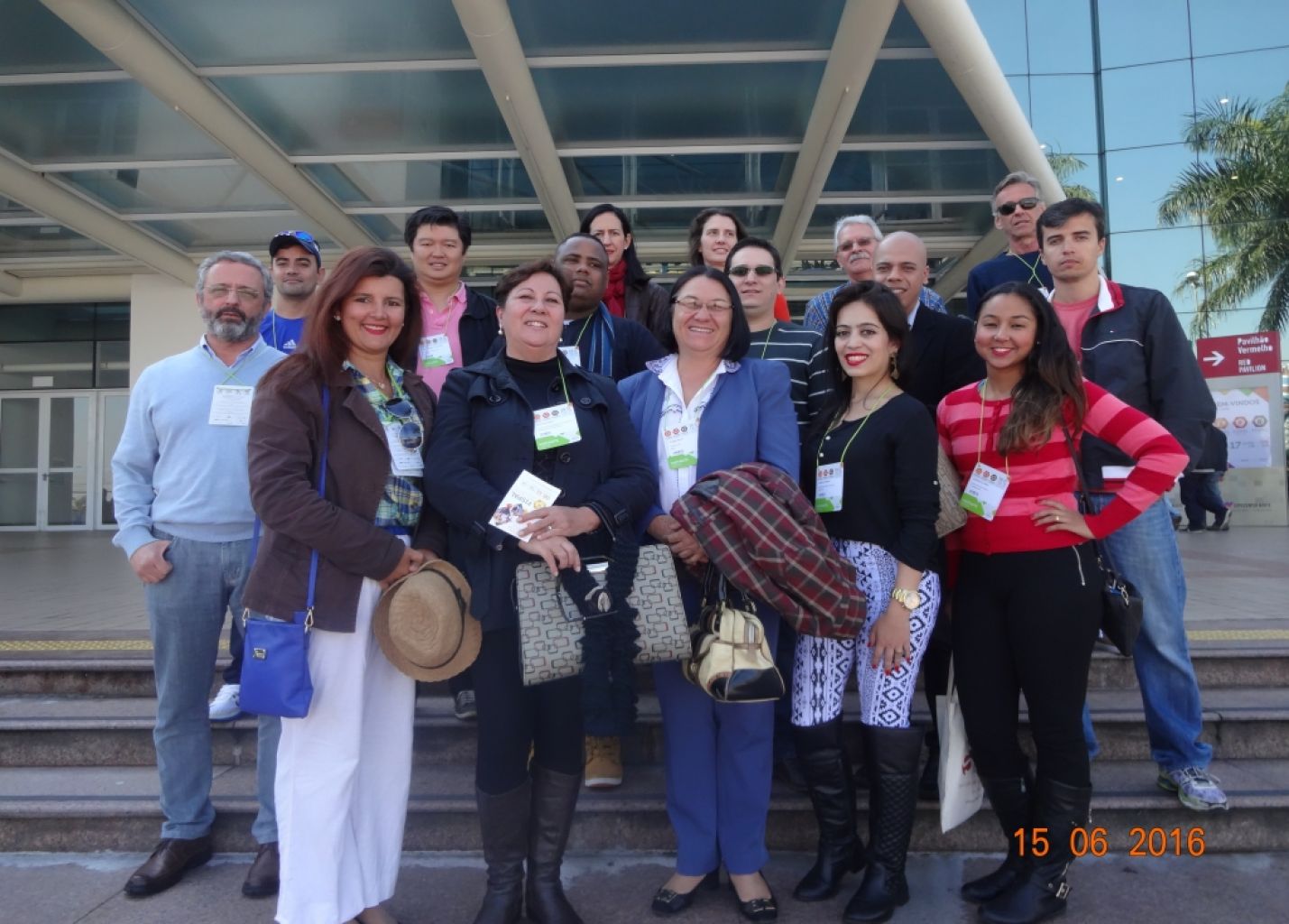 SINHORES leva empresários da categoria para visitar a FISPAL Food Service