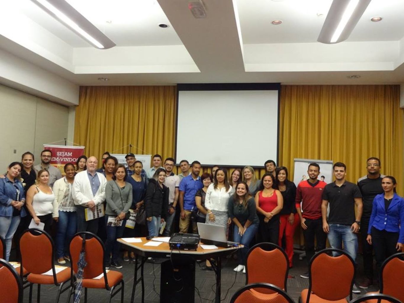SINHORES divulga balanço de cursos até maio desse ano