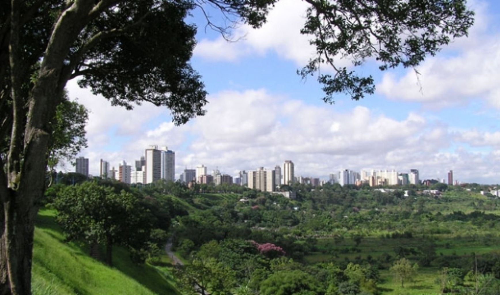 City Tour São José promove roteiro com caminhada pelo centro da cidade
